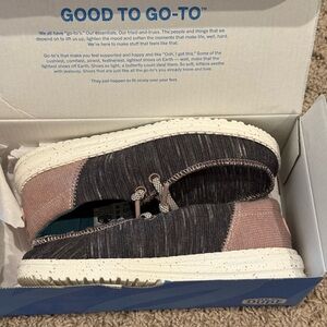 Hey Dude Kids Shoes - Black and Pink